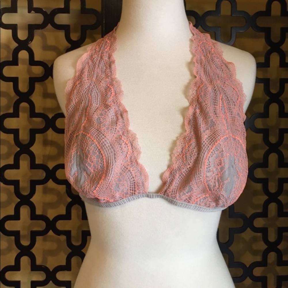FREE  PEOPLE GET‎ DOWN  HALTER  BRALETTE Peachcand Gray Lace Size LARGE